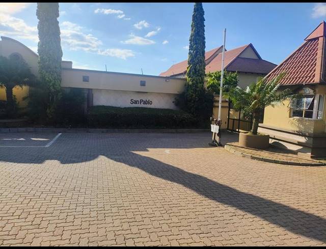 2 BEDROOM APARTMENT FOR SALE IN VORNA VALLEY